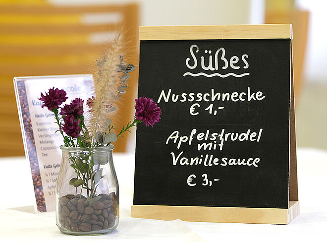 Kreidetafel mit Tagesangebot