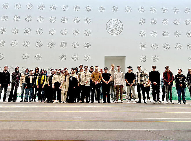 Gruppenfoto in der Moschee