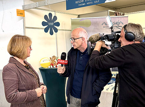 Die Direktorin im Interview mit dem ORF