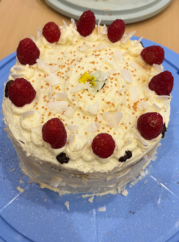 Muttertagstorte mit Beeren